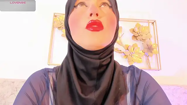 Snapshot of hanajameela chatting on 09-18-25, 11:34 hanajameela online show from 09-18-25, 11:34