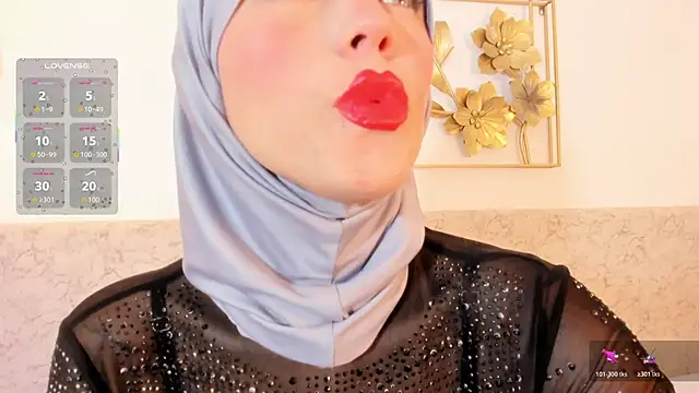 Snapshot of hanajameela chatting on 05-29-26, 12:03 hanajameela online show from 05-29-26, 12:03