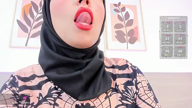 Snapshot of hanajameela chatting on 07-02-26, 12:33 hanajameela online show from 07-02-26, 12:33