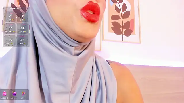 Snapshot of hanajameela chatting on 07-08-26, 11:48 hanajameela online show from 07-08-26, 11:48