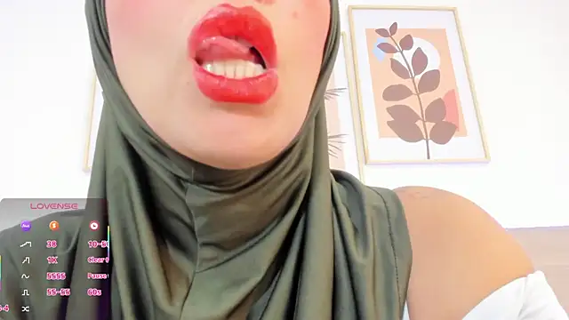 Snapshot of hanajameela chatting on 07-16-26, 12:00 hanajameela online show from 07-16-26, 12:00