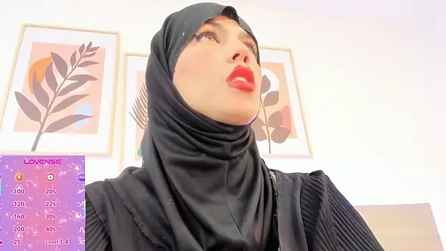 Snapshot of hanajameela chatting on 07-20-26, 12:07 hanajameela online show from 07-20-26, 12:07