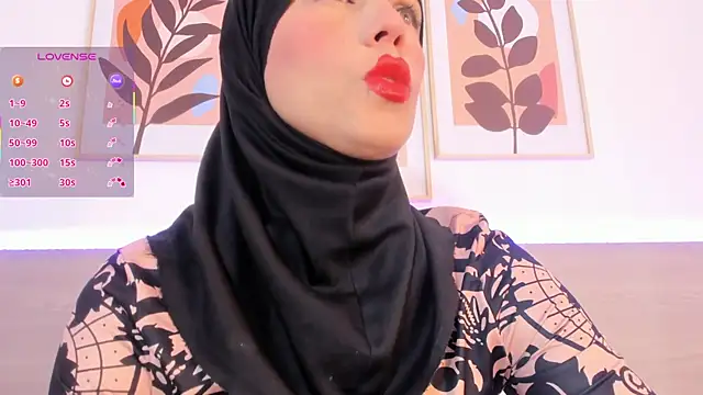 Snapshot of hanajameela chatting on 07-31-26, 11:53 hanajameela online show from 07-31-26, 11:53