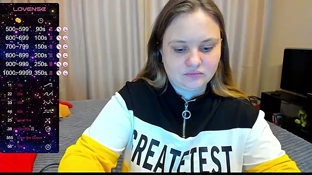 Snapshot of AlanaBrox chatting on 01-10-25, 09:44 AlanaBrox online show from 01-10-25, 09:44