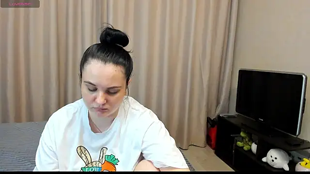 AlanaBrox online show from 05-29-26, 08:18