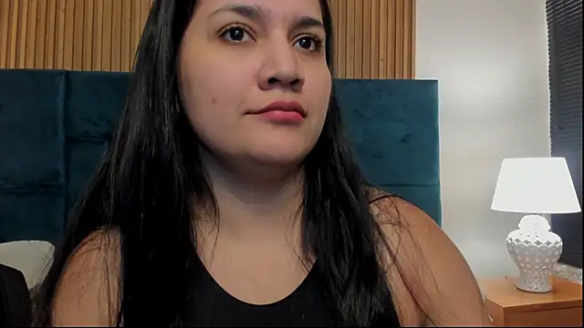 Kareena chopra online show from 04-20-26, 12:08