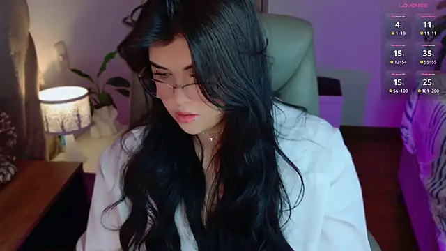 Alyaa s online show from 06-27-26, 04:39