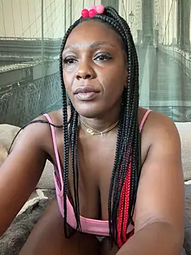 TilaTotti online show from 10-23-25, 10:52