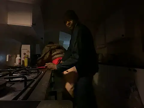 CuzzyB69 online show from 01-11-25, 10:51