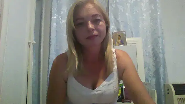 Lola 115 online show from 07-30-26, 04:50