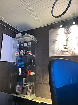 Emiily W online show from 01-05-26, 05:27