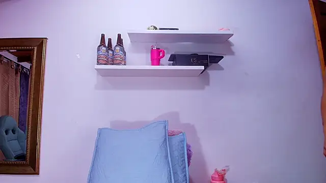 naia blessed online show from 10-11-25, 07:12