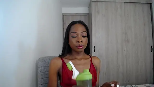 DAPHNE doll online show from 03-05-26, 05:20