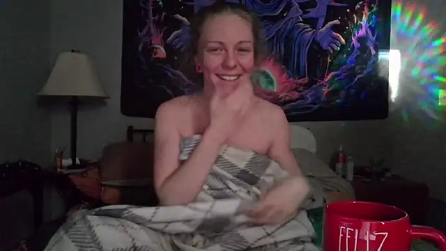 Snapshot of coryandthepeach chatting on 03-07-25, 02:56 coryandthepeach online show from 03-07-25, 02:56
