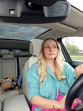 Bondgirl 013 online show from 10-16-25, 12:28