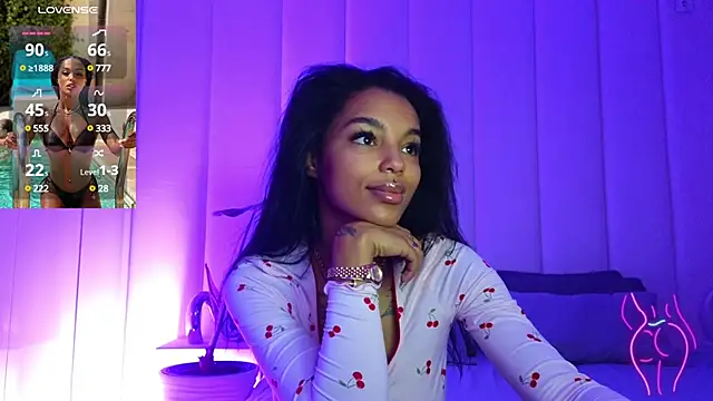 Snapshot of KimiBrown chatting on 12-31-24, 06:59 KimiBrown online show from 12-31-24, 06:59