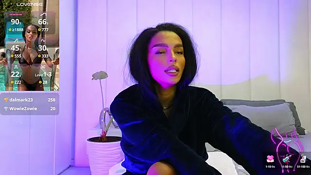 Snapshot of KimiBrown chatting on 01-22-25, 05:05 KimiBrown online show from 01-22-25, 05:05