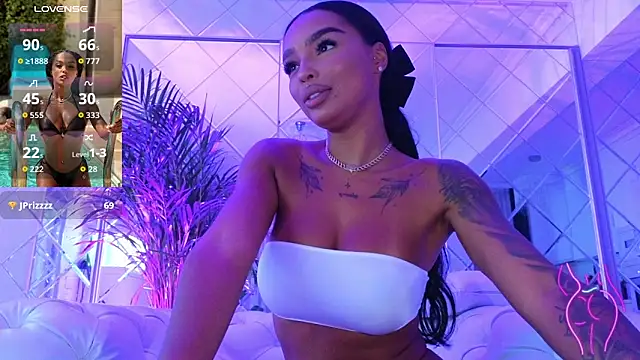 Snapshot of KimiBrown chatting on 09-11-25, 12:05 KimiBrown online show from 09-11-25, 12:05