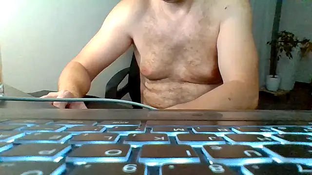 Horney boy86 online show from 09-23-25, 10:24