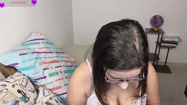 blue  moon  online show from 03-27-26, 03:23