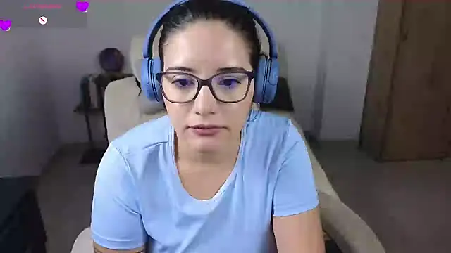 blue  moon  online show from 07-22-26, 04:04