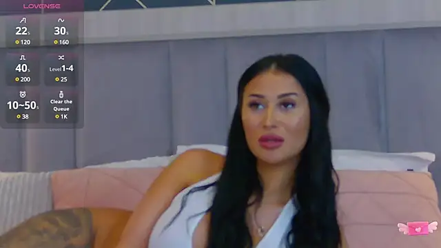 EmyLaveau online show from 02-21-25, 09:13