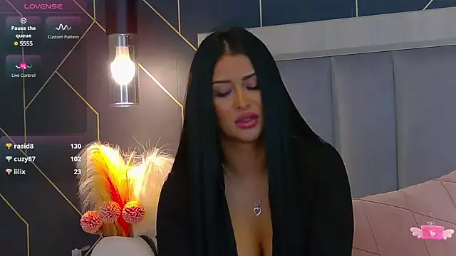 EmyLaveau online show from 02-24-25, 08:38