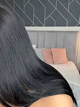 EmyLaveau online show from 03-22-25, 06:22