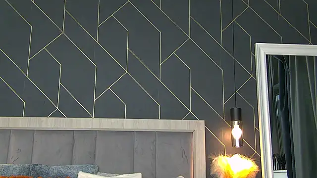 EmyLaveau online show from 03-19-26, 06:06