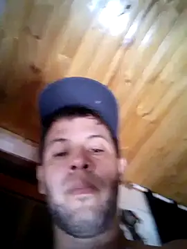 Snapshot of walaber chatting on 02-27-25, 04:31 walaber online show from 02-27-25, 04:31