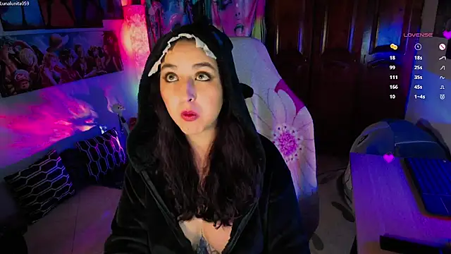 emma luna59 online show from 07-10-26, 07:05