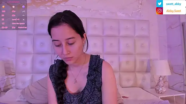 Snapshot of Abby_Sweet1_ chatting on 03-18-25, 11:41 Abby Sweet1  online show from 03-18-25, 11:41