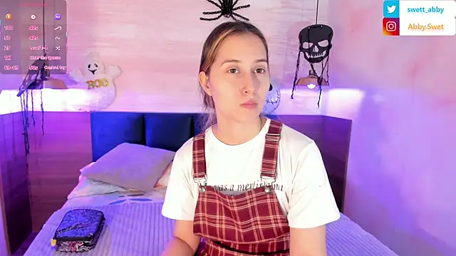 Snapshot of Abby_Sweet1_ chatting on 10-08-25, 11:41 Abby Sweet1  online show from 10-08-25, 11:41