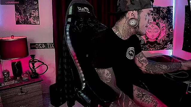 josh  ackerman online show from 01-05-25, 12:10