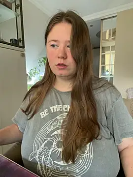 remirann  online show from 10-21-25, 05:41