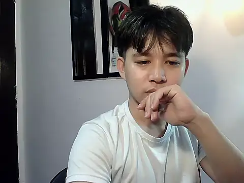 alfonsoasiancutie online show from 12-21-25, 07:26