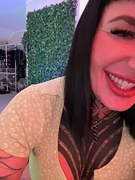 InkedBiitch online show from 12-12-24, 06:47