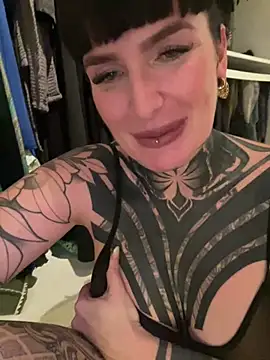 InkedBiitch online show from 02-03-25, 07:00