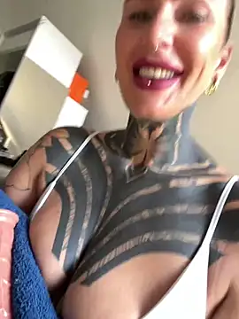 InkedBiitch online show from 04-27-26, 06:11