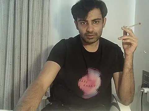 Snapshot of king_kong_india1 chatting on 11-20-25, 05:07 king kong india1 online show from 11-20-25, 05:07