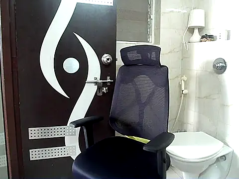 Snapshot of king_kong_india1 chatting on 01-11-26, 06:51 king kong india1 online show from 01-11-26, 06:51