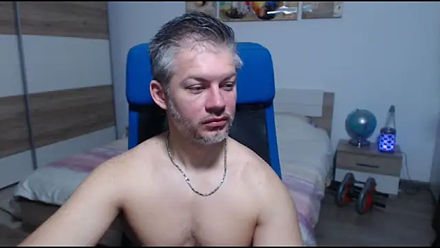 RobbyShawz online show from 12-05-25, 05:16