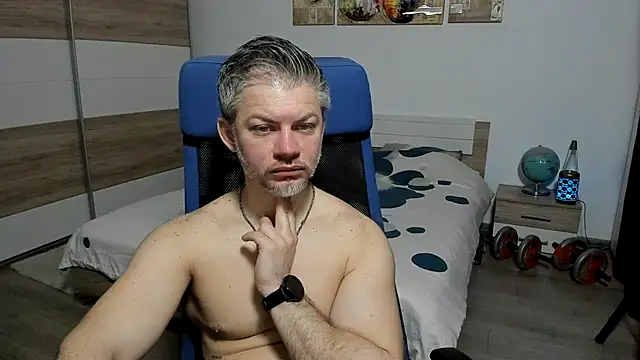 RobbyShawz online show from 03-11-26, 05:13