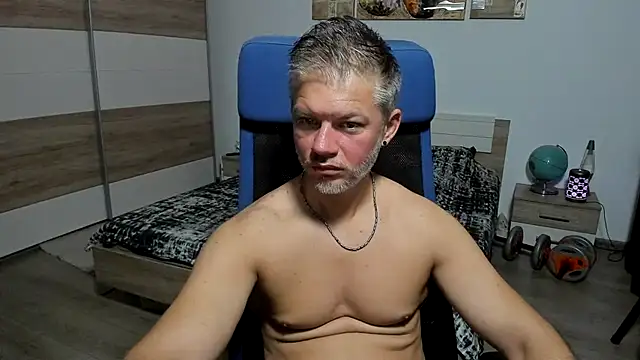 RobbyShawz online show from 07-15-26, 04:51