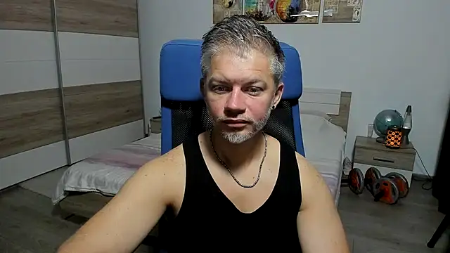 RobbyShawz online show from 07-22-26, 04:04
