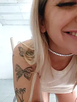 cositarica2555 online show from 04-19-26, 07:16