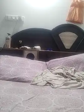 Saalu2003 online show from 04-21-26, 03:50