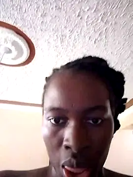 Snapshot of _cutemelania chatting on 01-31-25, 12:18 cutemelania online show from 01-31-25, 12:18