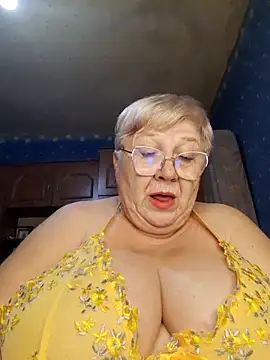 Snapshot of Lena_Gaby chatting on 03-10-25, 05:18 Lena Gaby online show from 03-10-25, 05:18