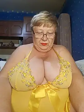 Snapshot of Lena_Gaby chatting on 09-15-25, 07:03 Lena Gaby online show from 09-15-25, 07:03